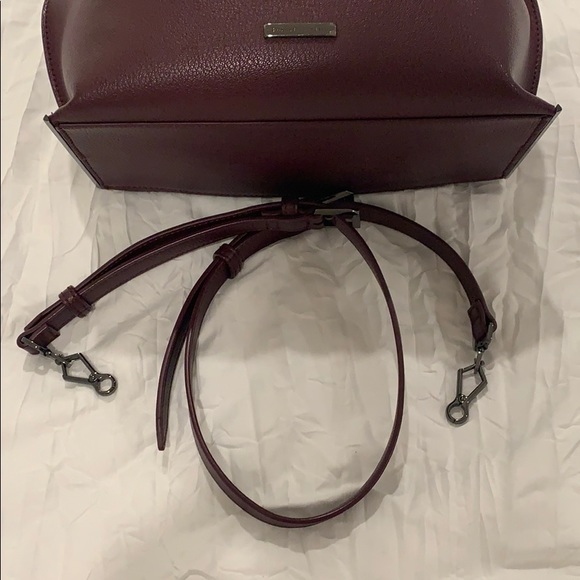 SOLD - Bucket Bag - Picture 5 of 8